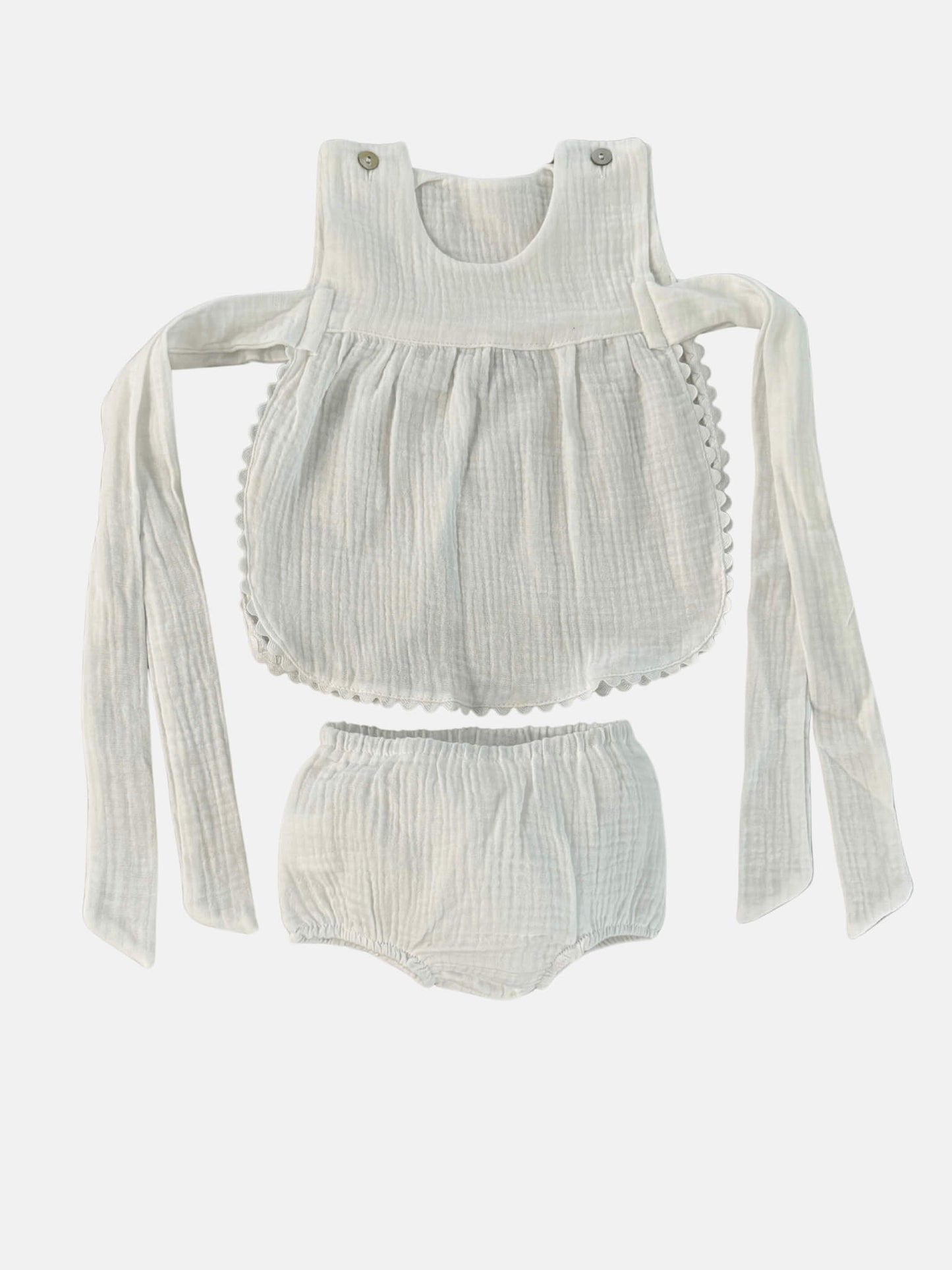 Set Madrid in White Muslin