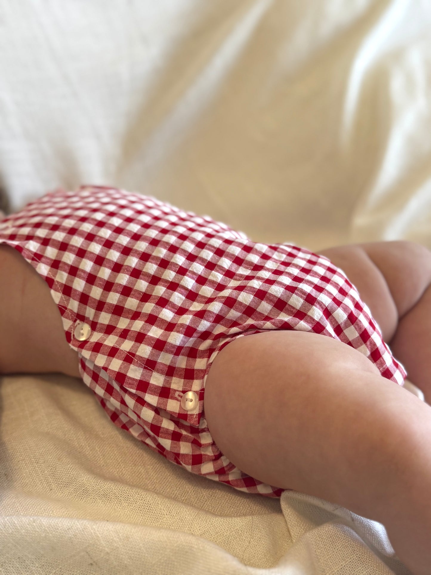 Romper Cibeles in Red Vichy